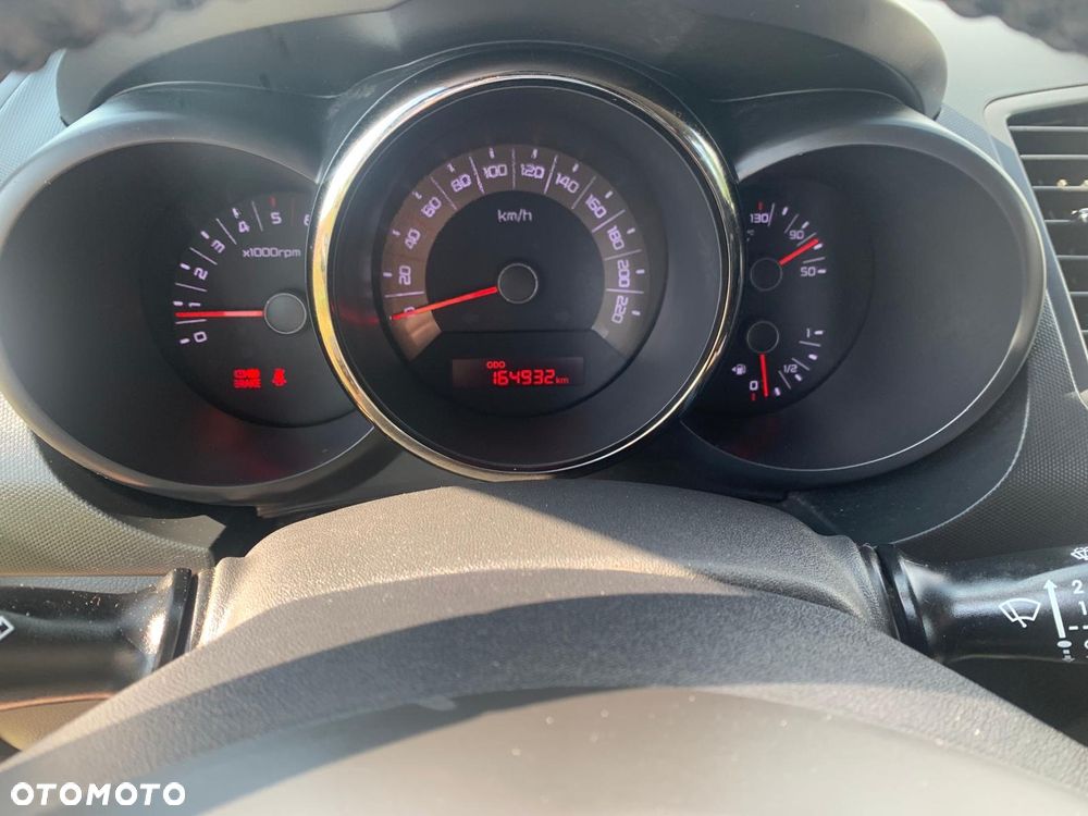 Kia Soul 1.6 CRDI Dream-Team Edition - 16