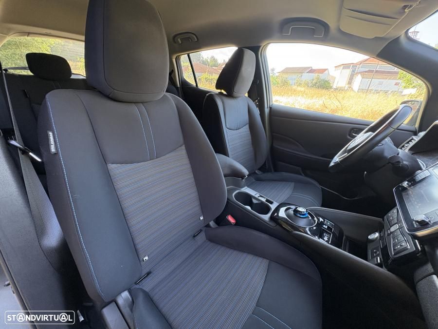 Nissan Leaf N-Connecta - 22