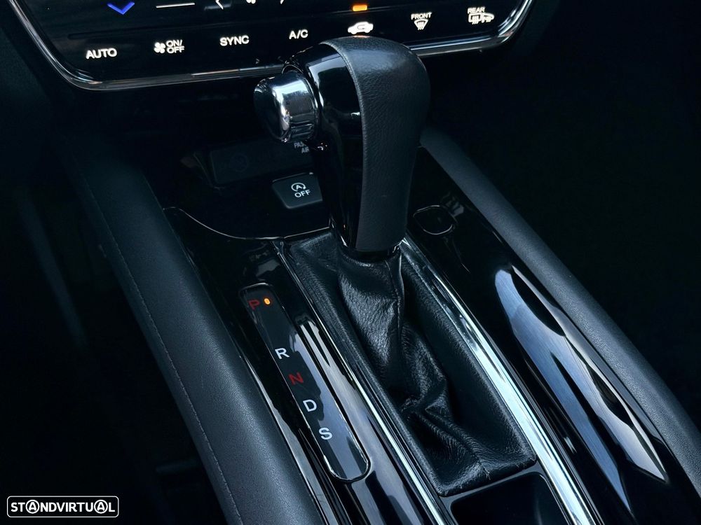 Honda HR-V 1.5 i-VTEC Elegance Navi CVT - 18