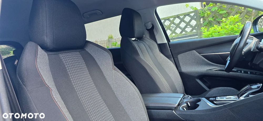 Peugeot 5008 1.5 BlueHDi Active Pack S&S EAT8 - 18