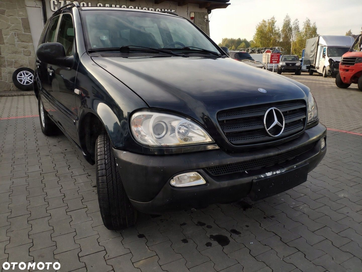 MERCEDES ML 163 OKULAR PAS WZMOCNIENIE BELKA PRZÓD W163 - 11