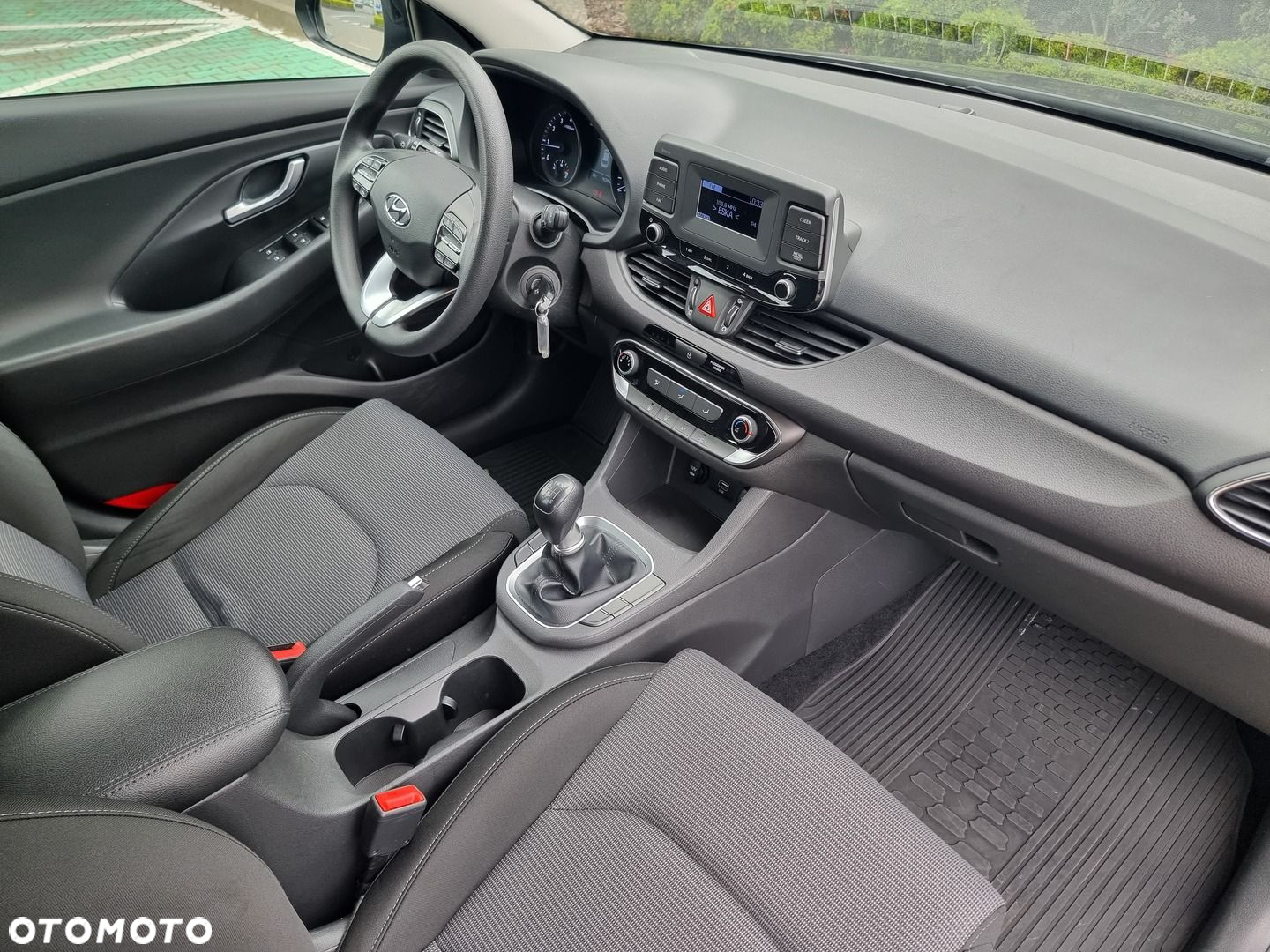 Hyundai i30 1.5 DPI Classic + - 18
