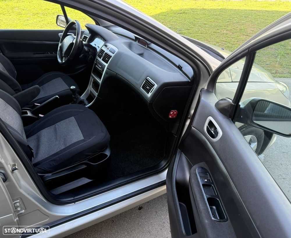 Peugeot 307 SW 1.6 HDi FAP Executive - 6