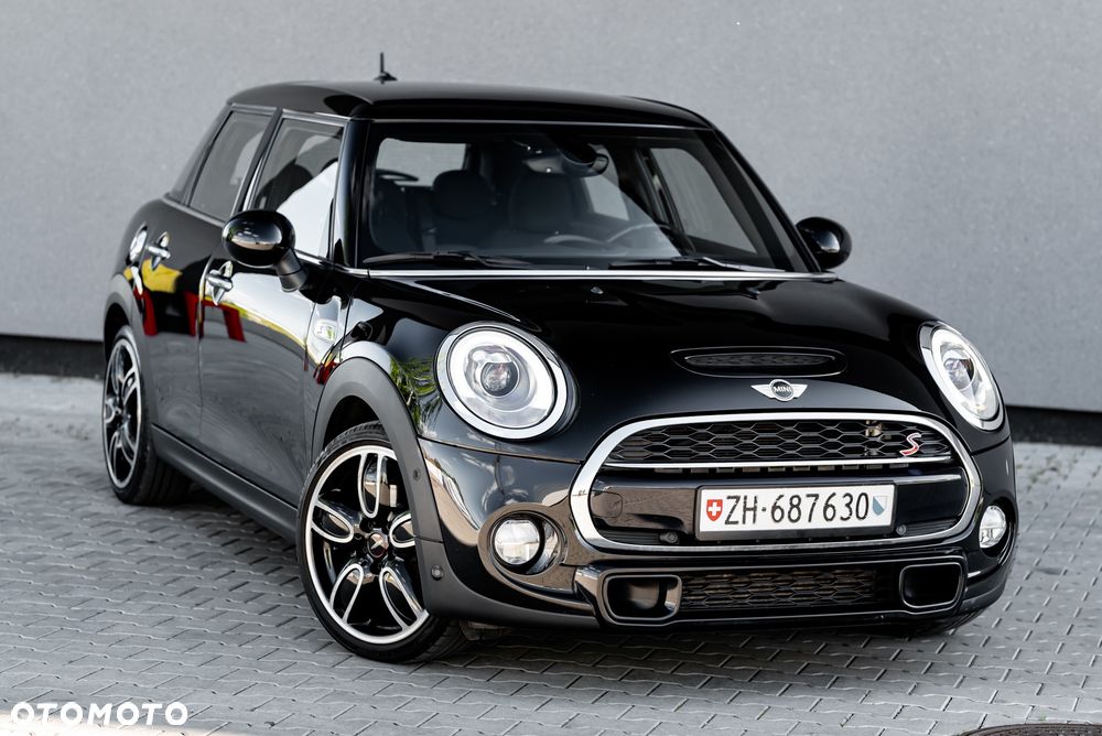 MINI Cooper S Sport-Aut - 1