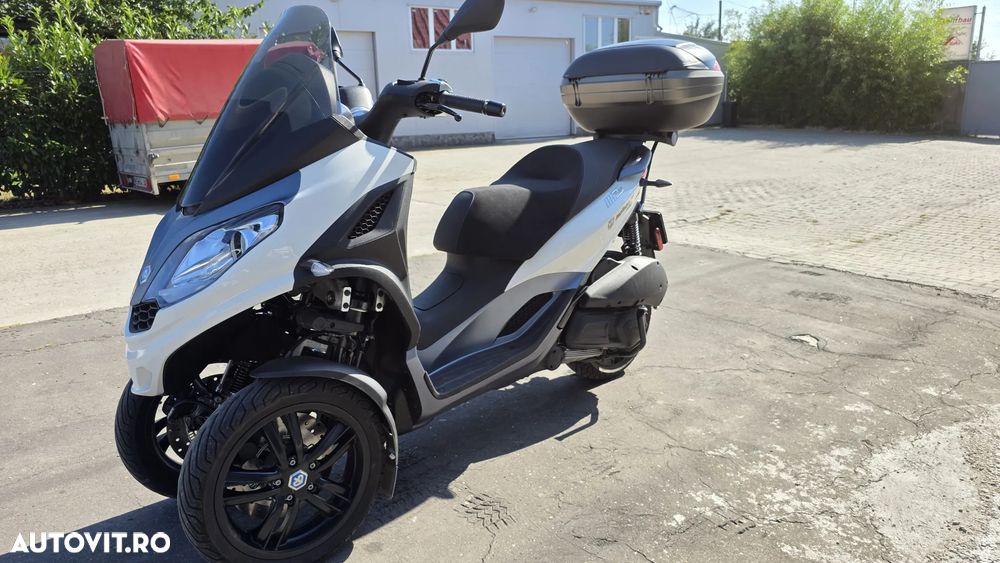 Piaggio MP3 300 HPE - 5