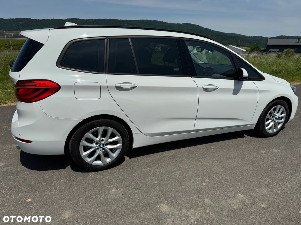 BMW Seria 2 220d Gran Tourer xDrive - 5