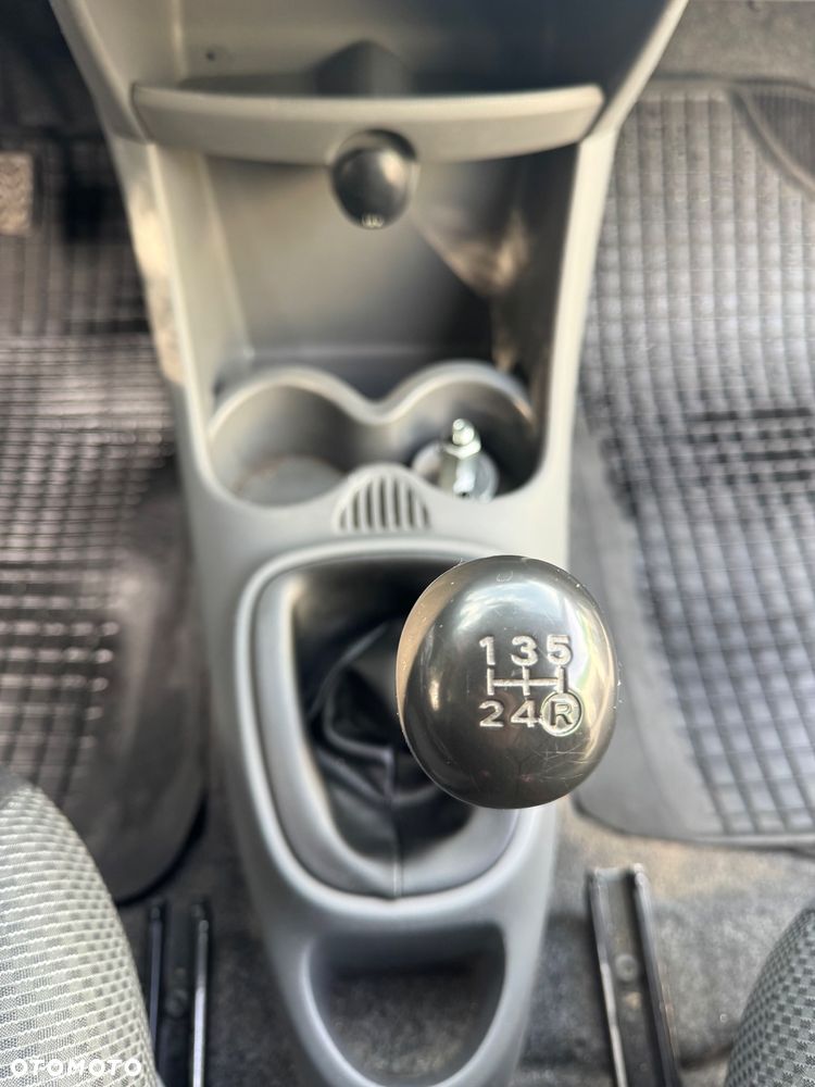 Toyota Aygo City - 13