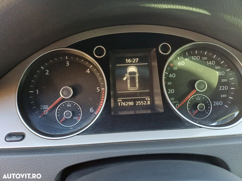 Volkswagen Passat 2.0 TDI DPF R-Line Edition - 13