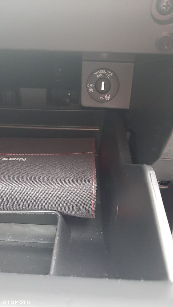 Nissan Qashqai 1.3 DIG-T TEKNA - 31