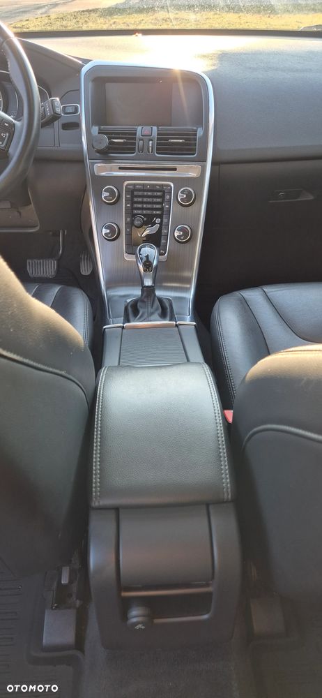 Volvo XC 60 D4 Drive-E Kinetic - 20