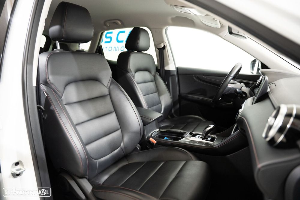 MG EHS 1.5 T-GDI Plug-in Hybrid Luxury - 27