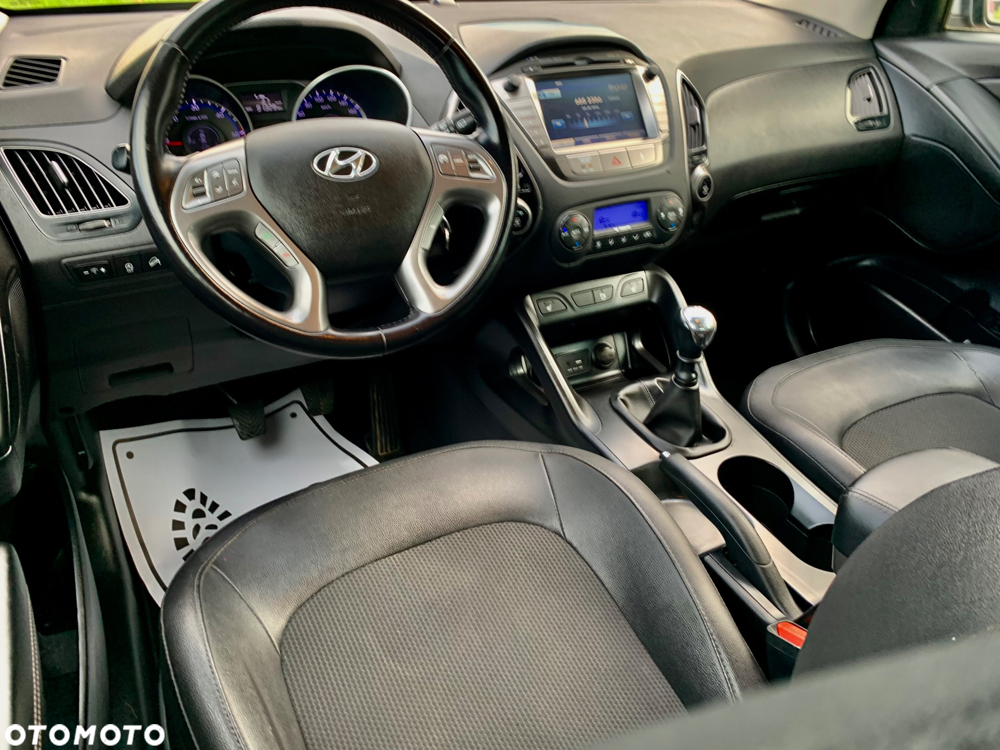 Hyundai ix35 1.7 CRDi Comfort 2WD - 23