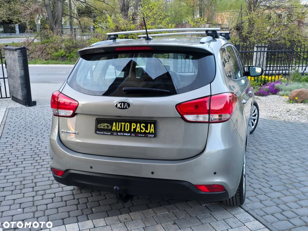 Kia Carens 2.0 GDI Spirit - 10