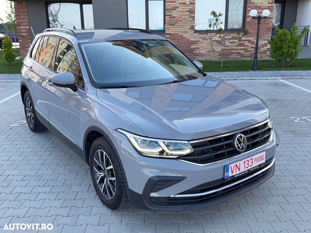 Volkswagen Tiguan - 15