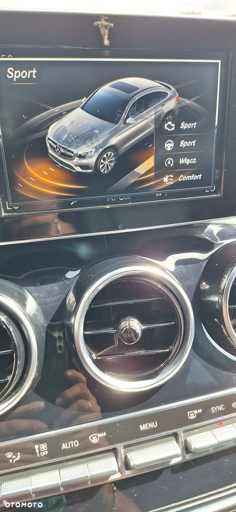 Mercedes-Benz GLC Coupe 250 4-Matic - 17