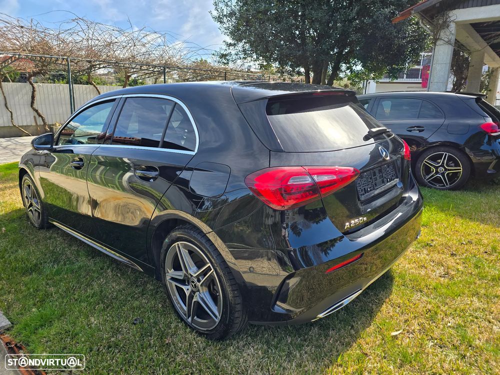 Mercedes-Benz A 250 e 8G-DCT AMG Line - 7