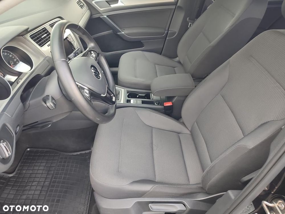 Volkswagen Golf 1.4 TSI BMT Comfortline - 15