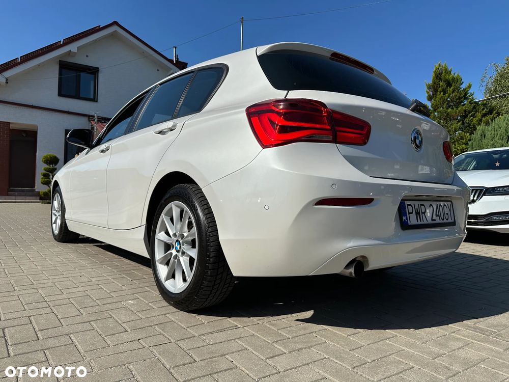 BMW Seria 1 - 32