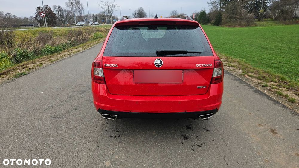 Skoda Octavia 2.0 TDI (Green tec) RS - 11