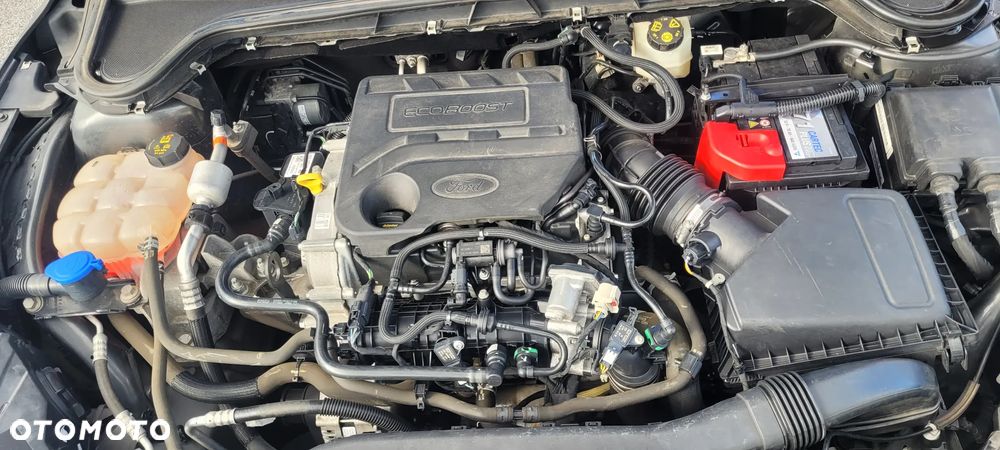 Ford Focus 1.0 EcoBoost Start-Stopp-System ST-LINE STYLE - 9