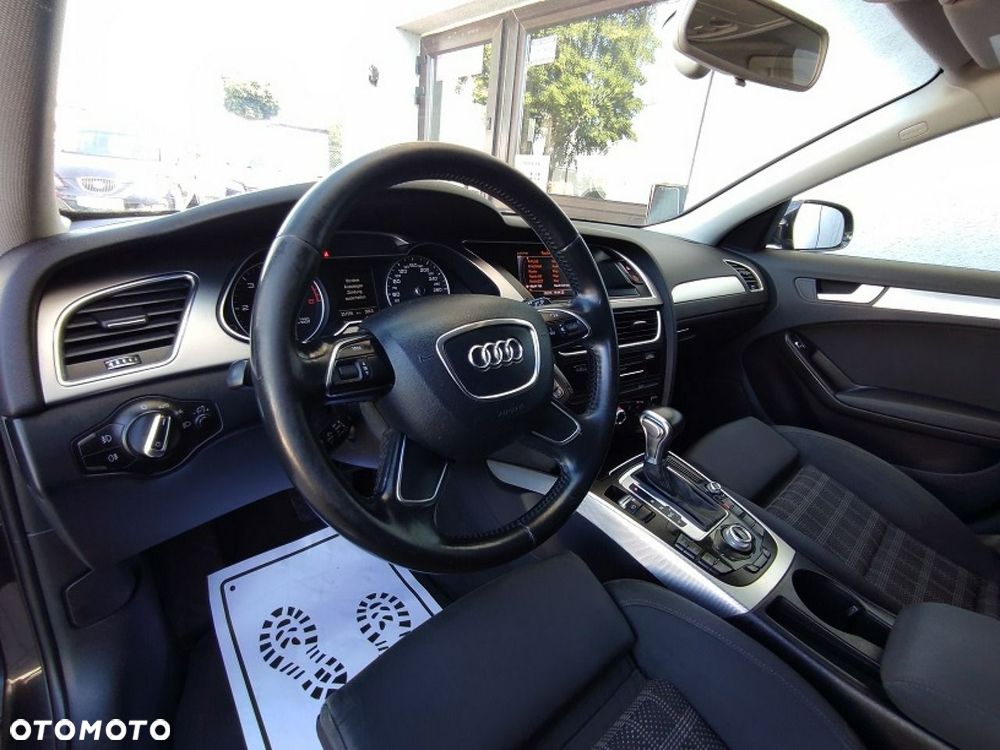 Audi A4 Avant - 11