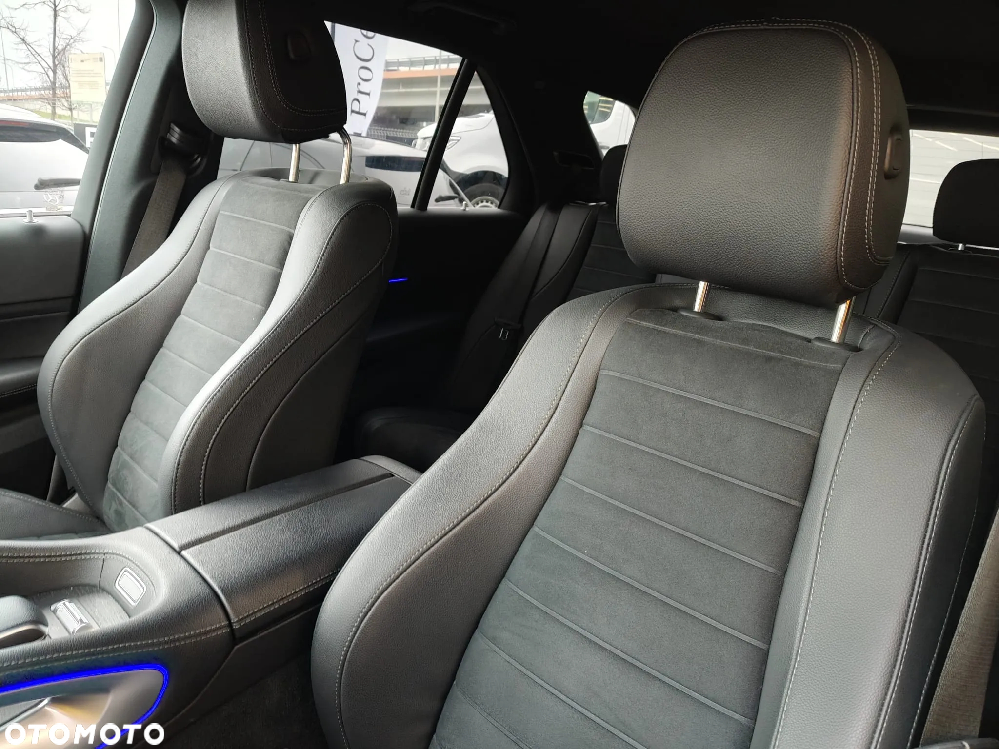 Mercedes-Benz GLE 350 de PHEV 4-Matic AMG Line - 13