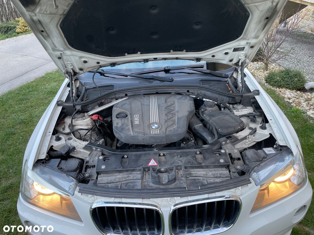 BMW X3 xDrive20d - 33
