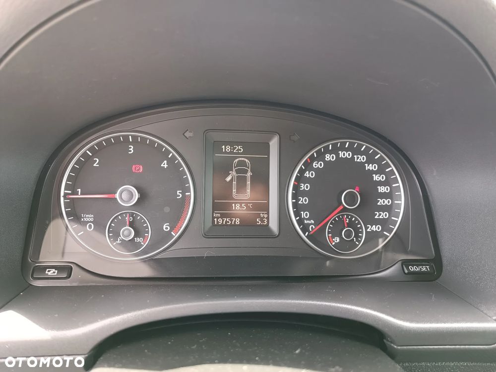 Volkswagen Caddy - 9