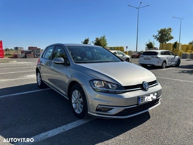 Volkswagen Golf - 4