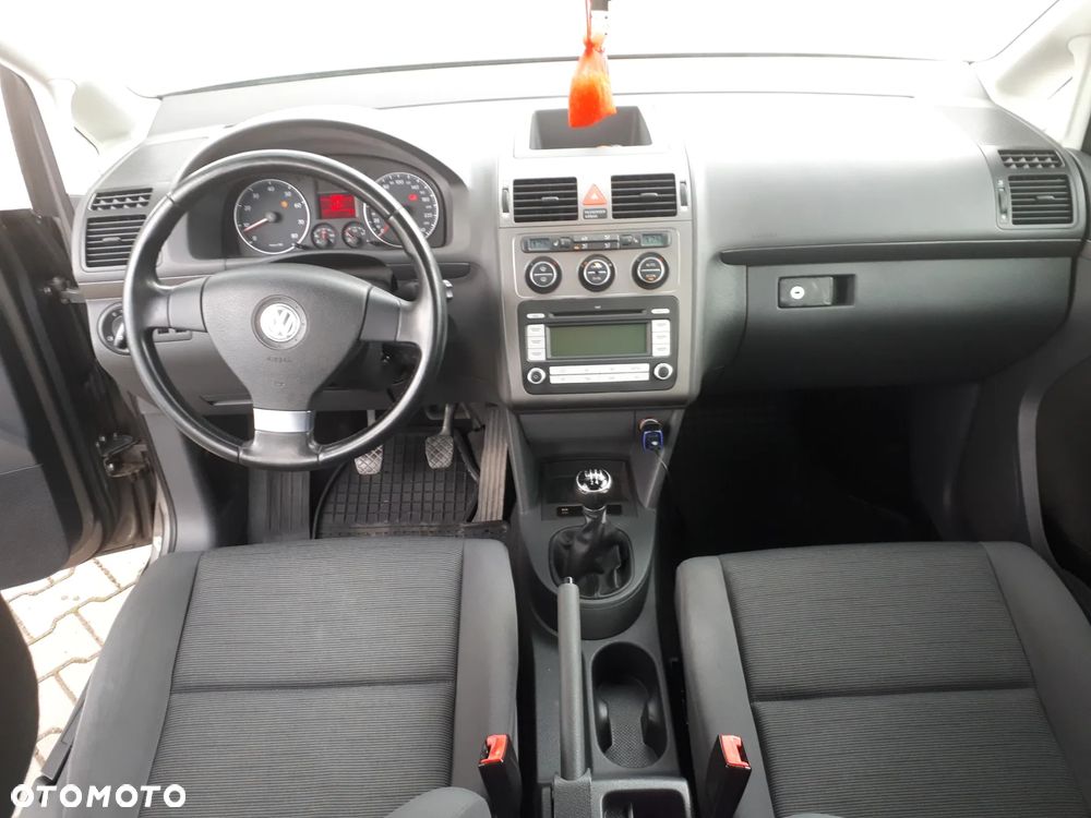 Volkswagen Touran 1.6 United - 17