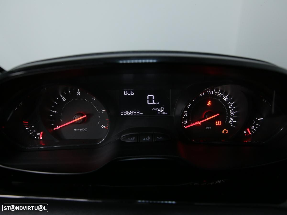 Peugeot 208 1.4 HDi Access - 15
