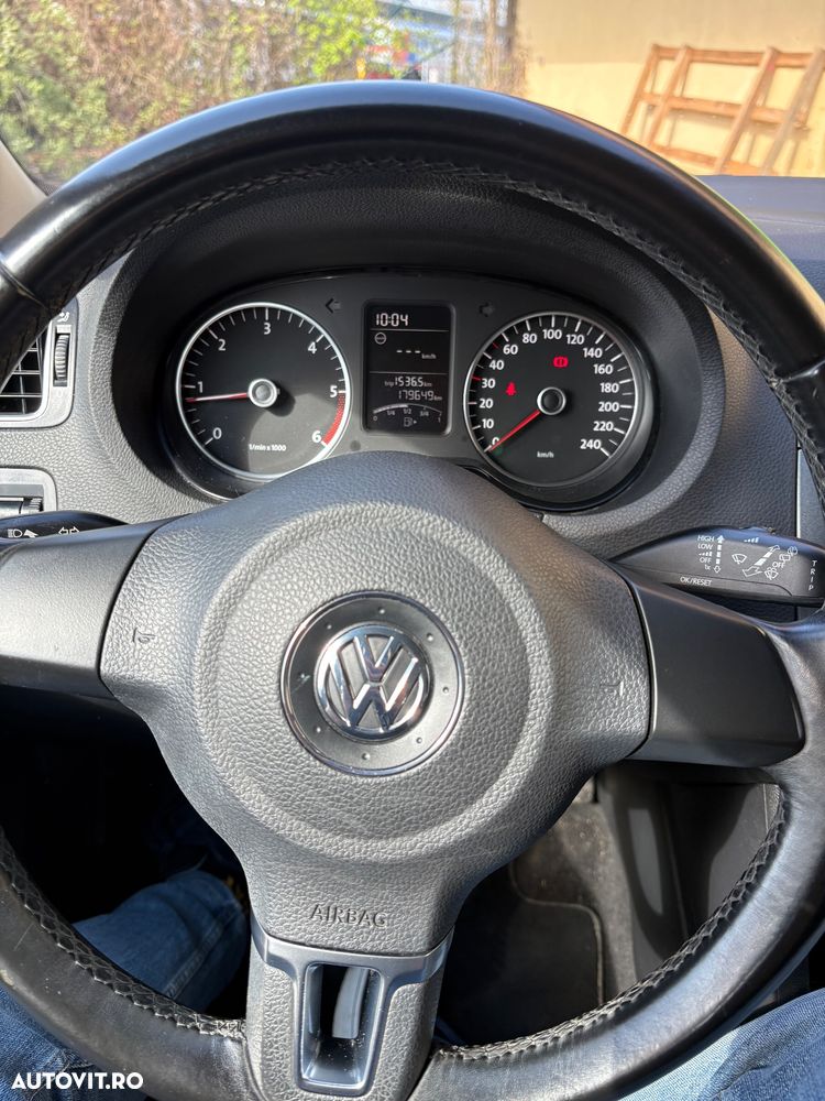 Volkswagen Polo - 16