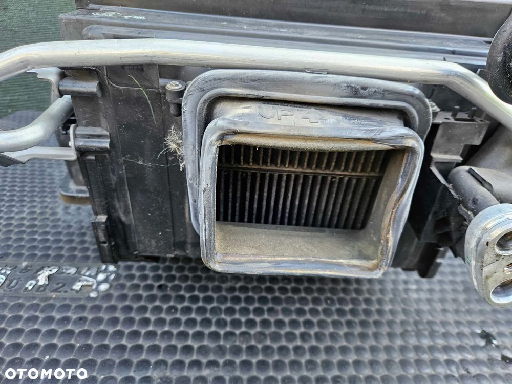 Nagrzewnica 4F1820351L 4F0820155E Obudowa Europa Chlodnica Wentylator Dmuchawa Silniczki Instalacja 2.7 3.0 TDI Audi A6 C6 2005r - 12