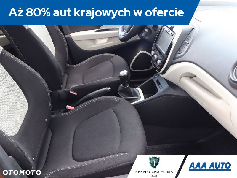 Renault Captur - 10