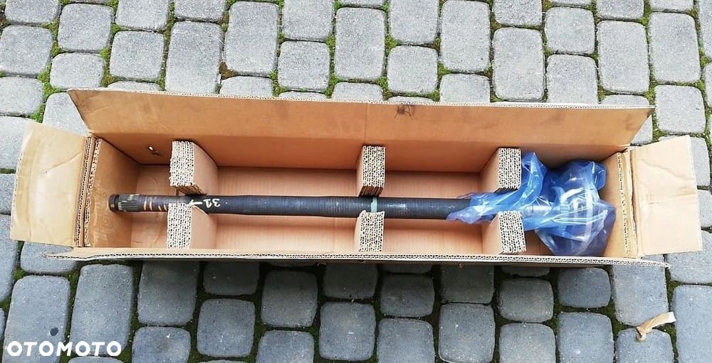 PÓŁOŚ TYLNA LEWA 3.7 - 5.7 RAM 1500 NOWA ORYGINAŁ - 2