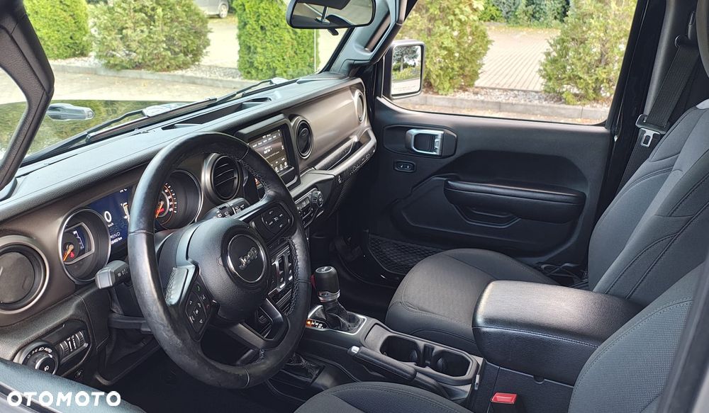 Jeep Wrangler 3.6 Black Edition II - 34