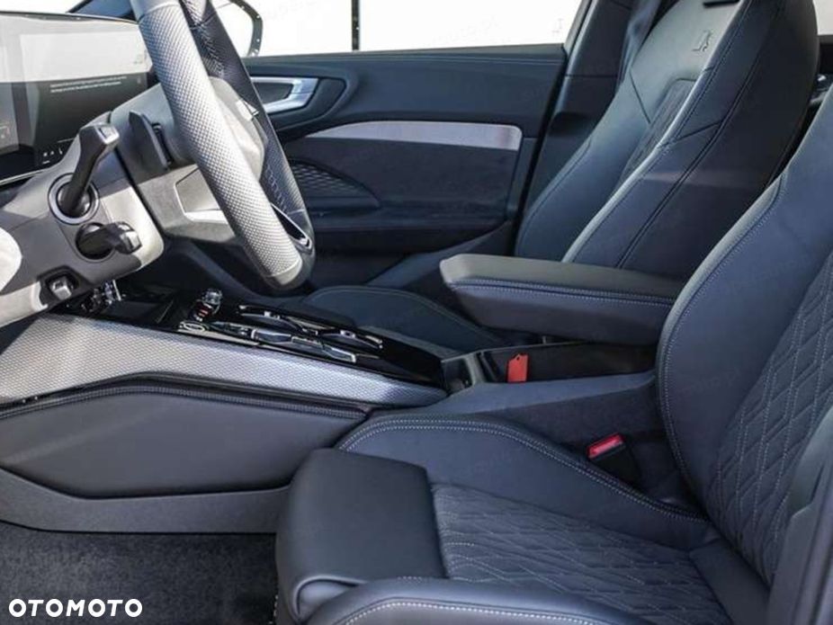 Audi A5 Limousine - 8