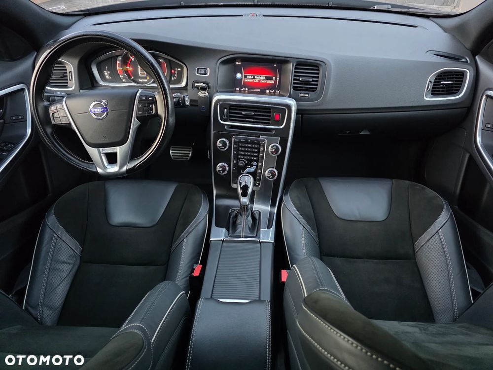 Volvo V60 D3 Geartronic R-Design - 7