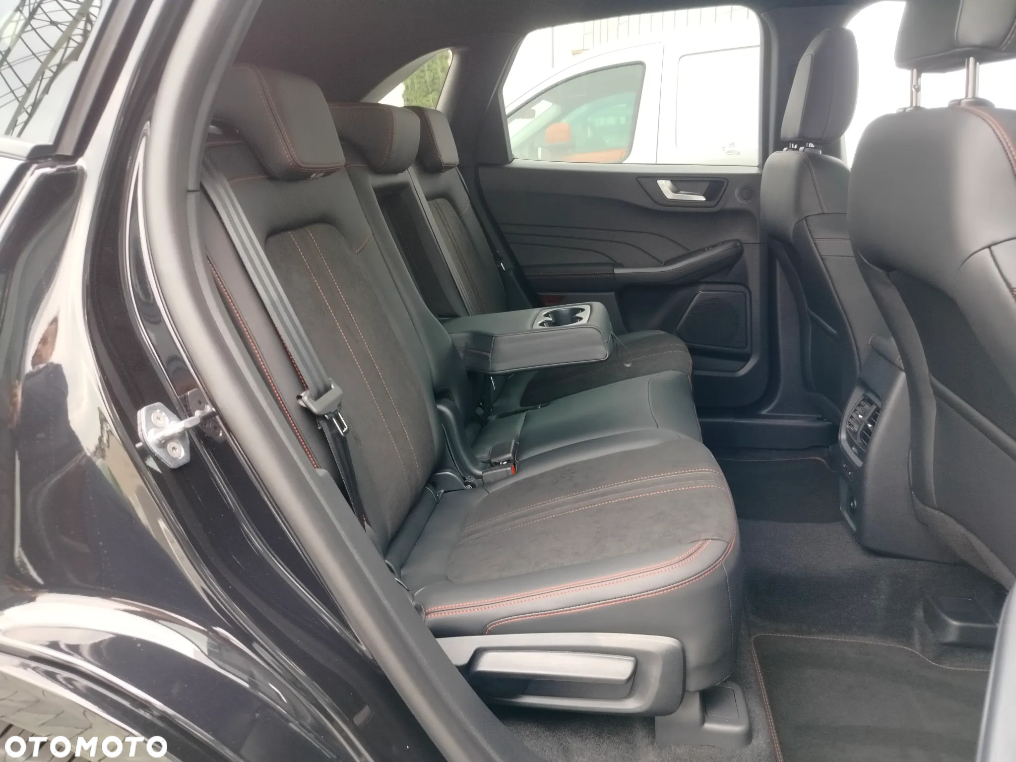 Ford Kuga - 30