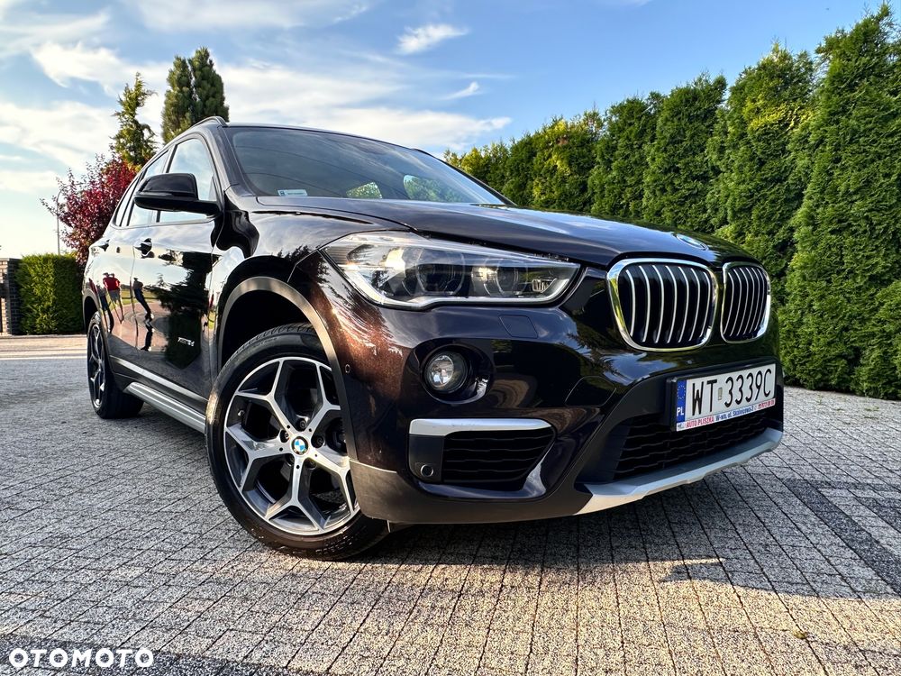 BMW X1 xDrive18d xLine - 6