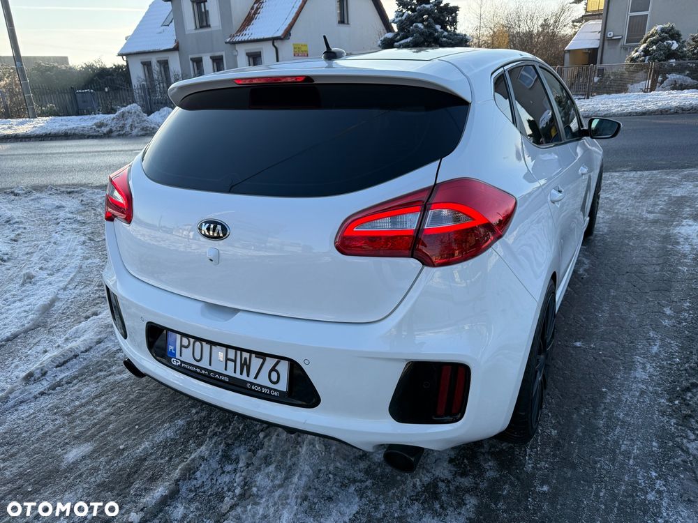 Kia Ceed 1.6 T-GDI GT-Track - 9