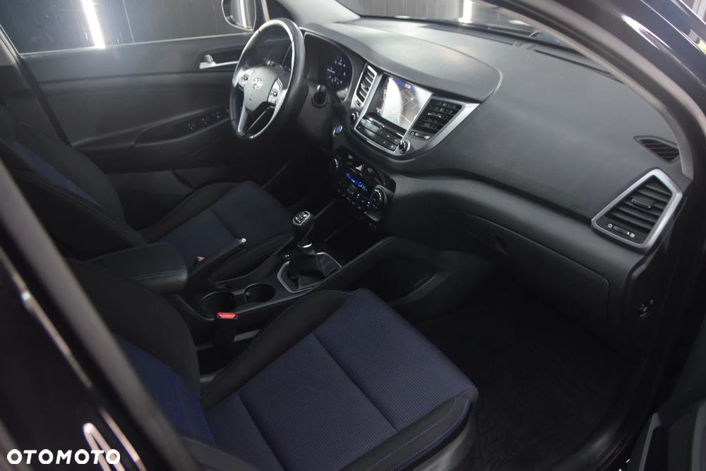 Hyundai Tucson 2.0 CRDi 4WD Automatik Advantage - 6