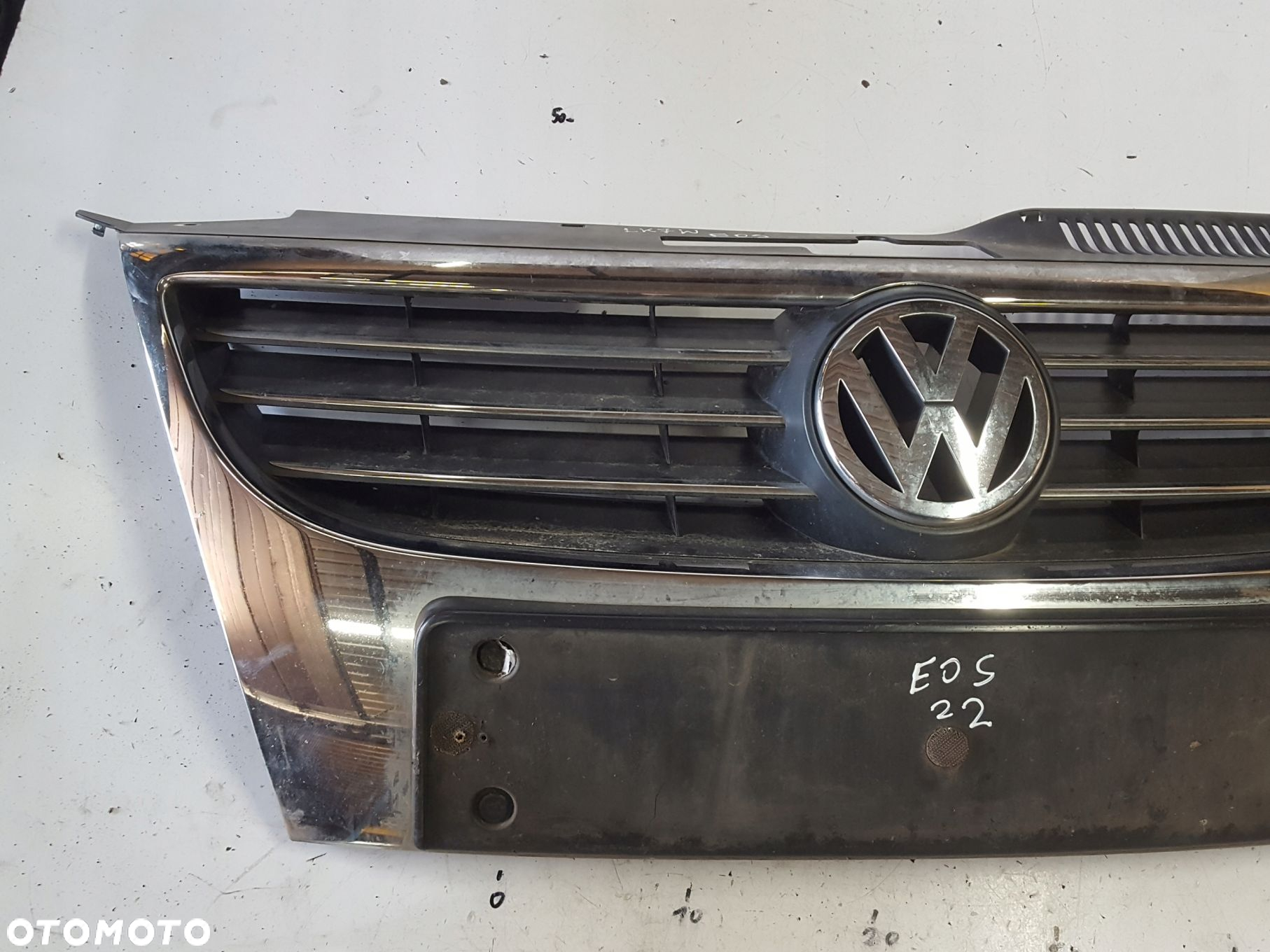 VW EOS 06-10r ATRAPA GRILL - 2