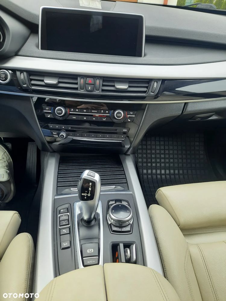 BMW X5 xDrive30d Sport-Aut - 10