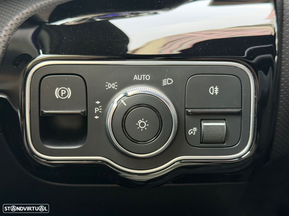 Mercedes-Benz A 250 e 8G-DCT Advanced Progressive - 20