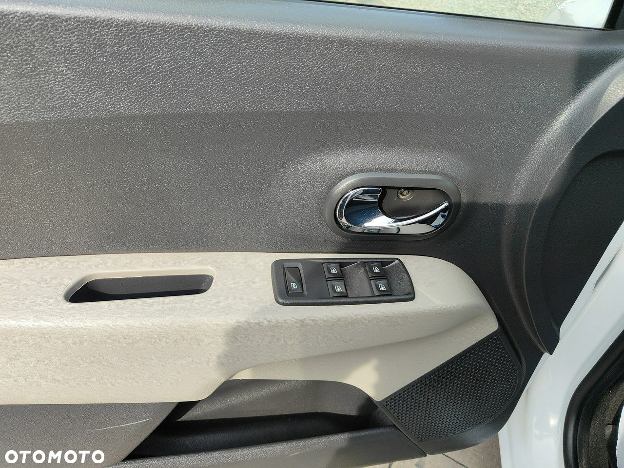 Dacia Lodgy - 16
