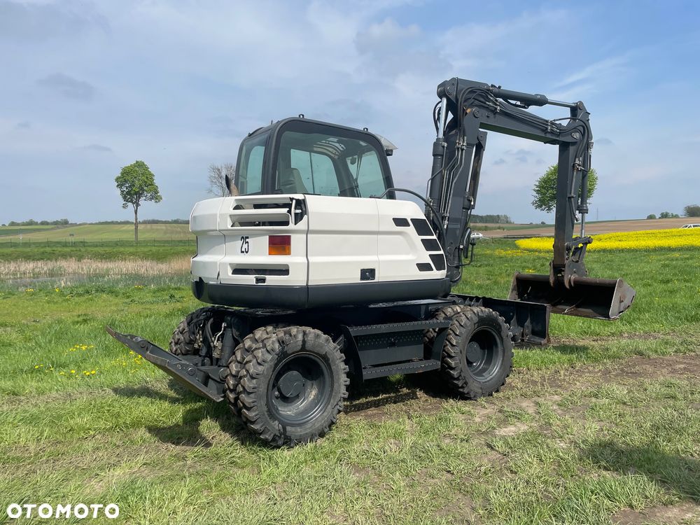 Case Wx95 - 3
