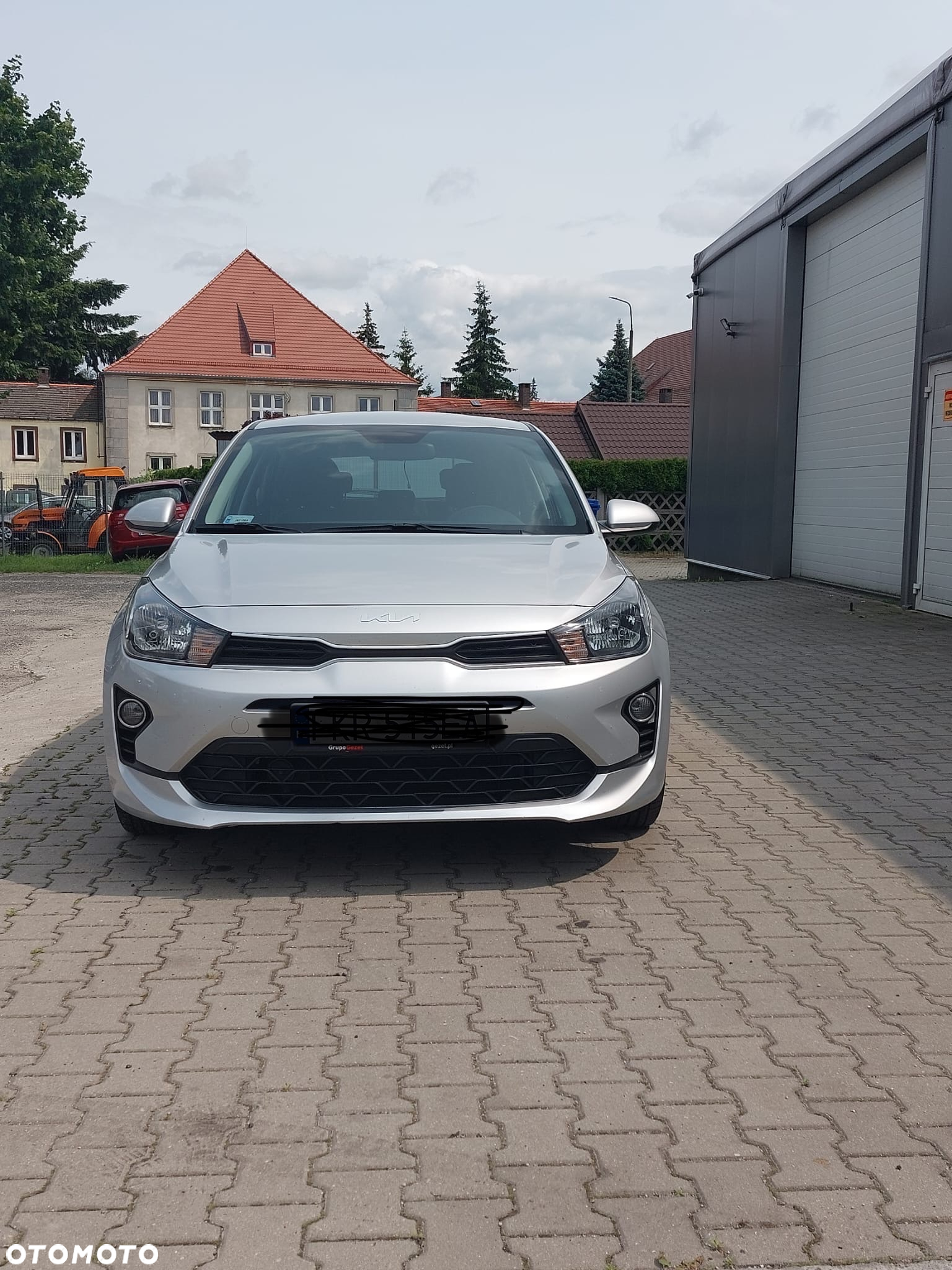 Kia Rio - 11