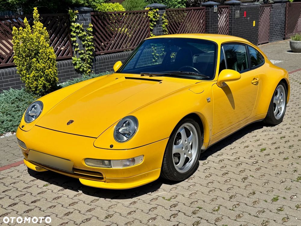 Porsche 911 Carrera - 3