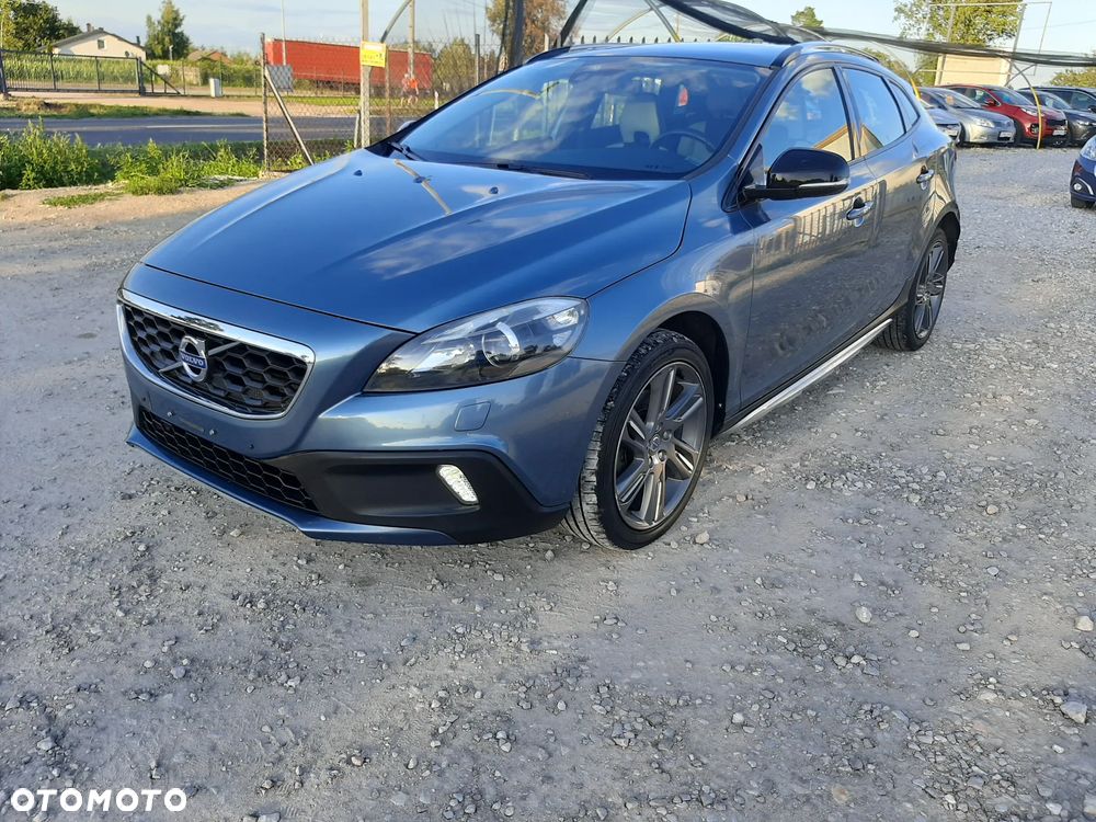 Volvo V40 Cross Country D2 - 10